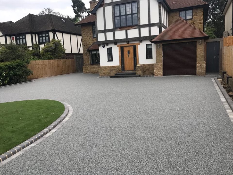 Why Should You Choose Tarmac As The Surfacing Material For Your Driveway?