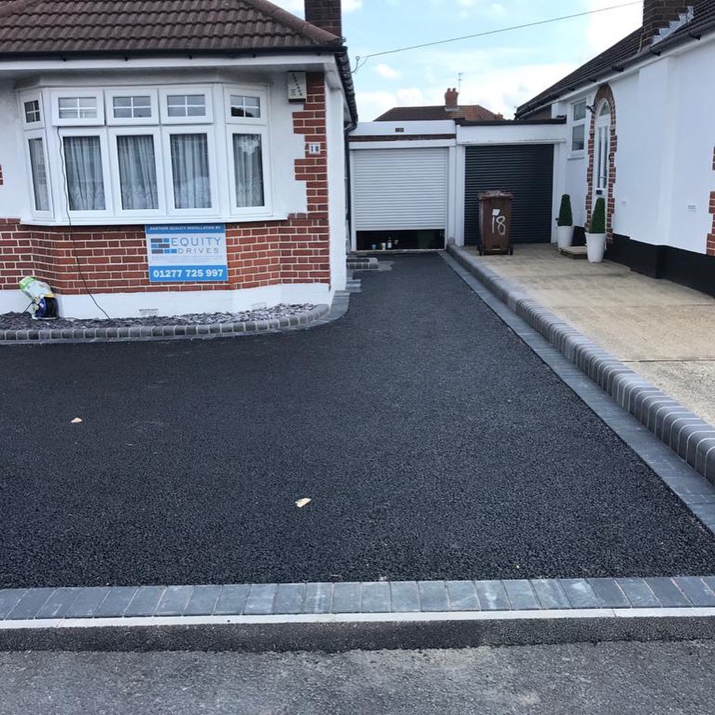 How Much Does a Tarmac Driveway Cost?