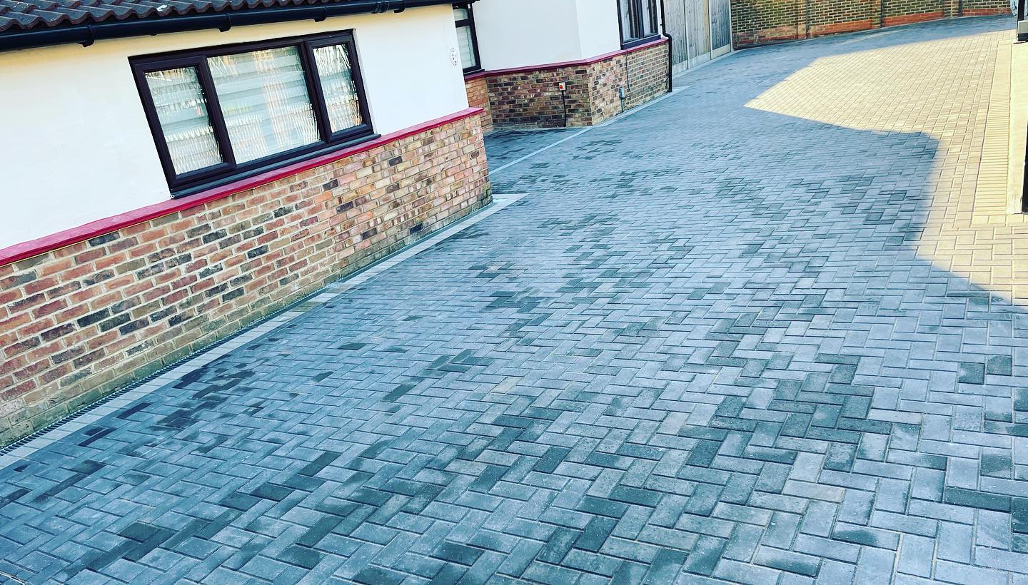 Driveways in Basildon: Costs, Materials & What Homeowners Need to Know
